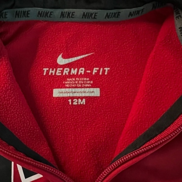 NIKE BABY BOY RED ZIPPERED HOODIE SIZE 12 MONTHS - Picture 5 of 6